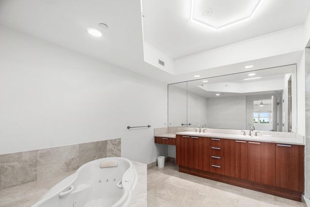 2650 Lake Shore Drive 1005, Riviera Beach, FL 33404