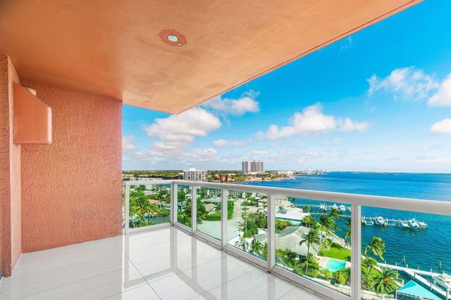 2650 Lake Shore Drive 1005, Riviera Beach, FL 33404