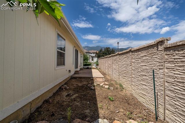 2560 Wheaton Drive, Colorado Springs, CO 80904