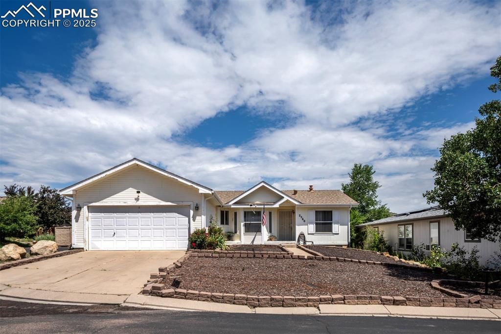 2560 Wheaton Drive, Colorado Springs, CO 80904