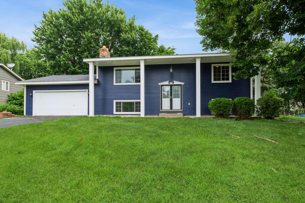 3516 78th Avenue N, Brooklyn Park, MN 55443