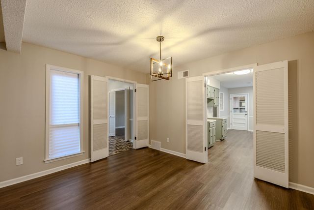 6256 HOLLY PARK DR, Memphis, TN 38141