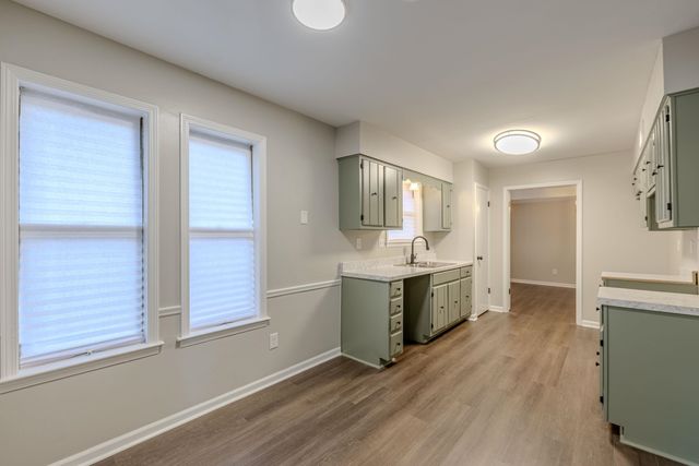 6256 HOLLY PARK DR, Memphis, TN 38141