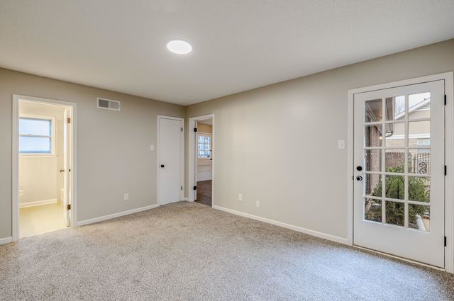 6256 HOLLY PARK DR, Memphis, TN 38141