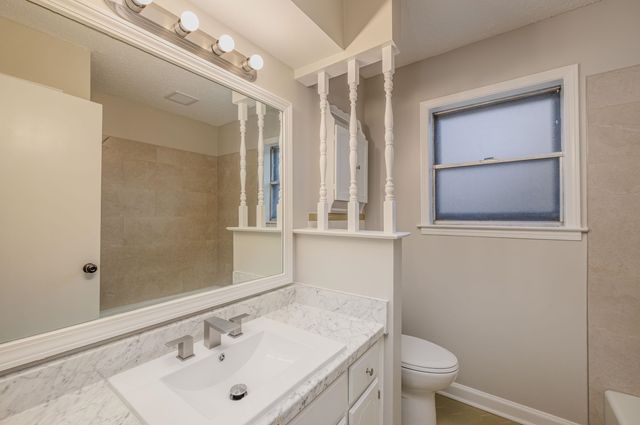 6256 HOLLY PARK DR, Memphis, TN 38141