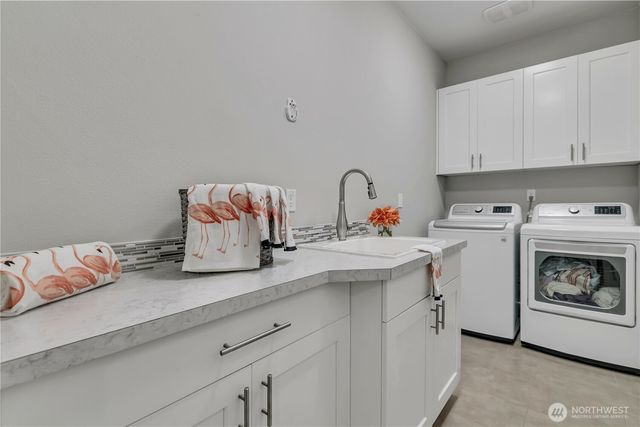 3877 Scott Lane, Gig Harbor, WA 98335
