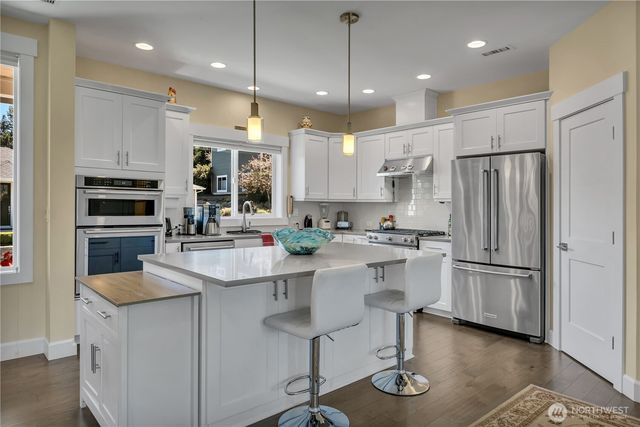 3877 Scott Lane, Gig Harbor, WA 98335