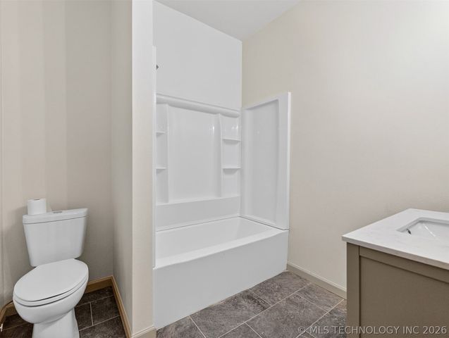 316 E 5th Street, Claremore, OK 74017
