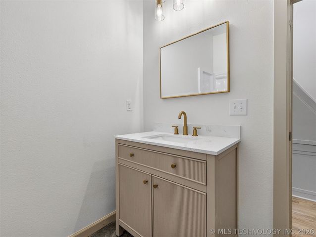 316 E 5th Street, Claremore, OK 74017