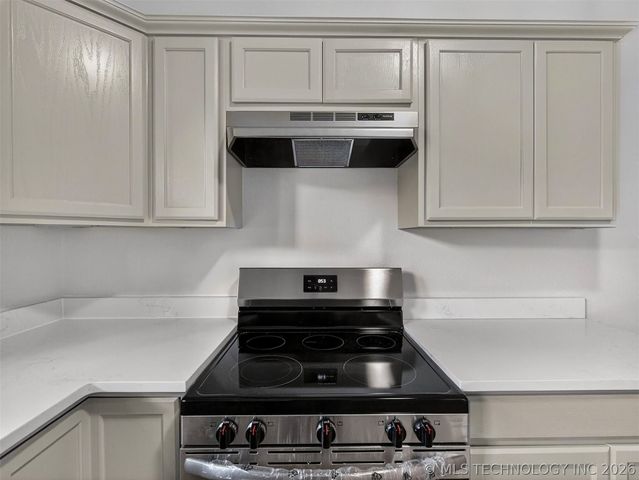316 E 5th Street, Claremore, OK 74017