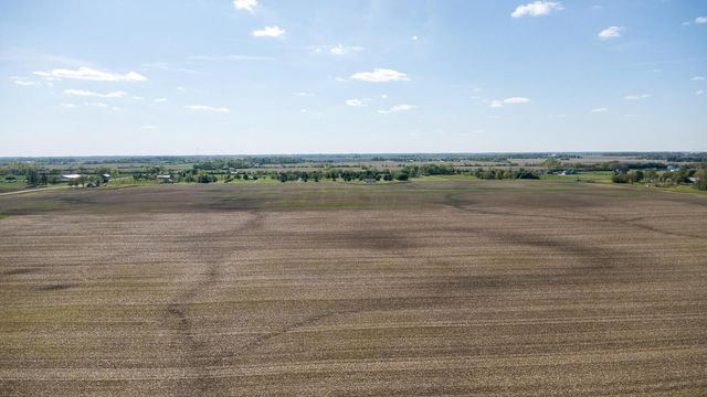 155 Walnut Creek Drive, Commercial Point, OH 43116
