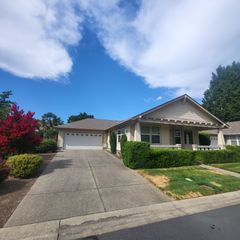 2186 Marie Drive, Grants Pass, OR 97526