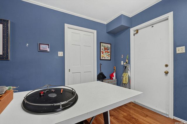 1706 Whitehaven, San Antonio, TX 78232