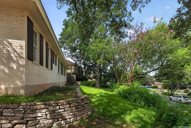 1706 Whitehaven, San Antonio, TX 78232