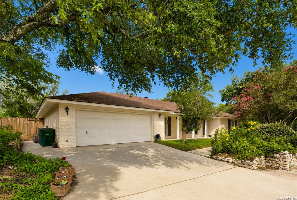 1706 Whitehaven, San Antonio, TX 78232