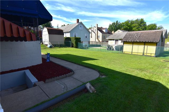 4204 Vistaview St, West Mifflin, PA 15122