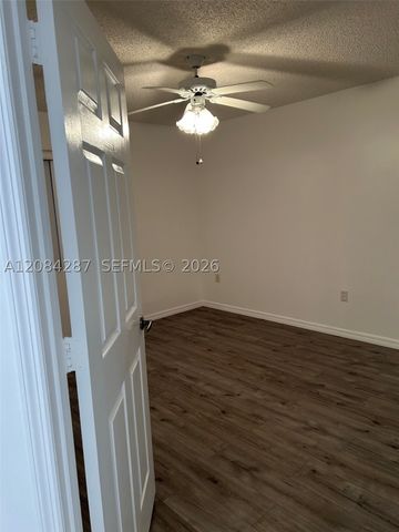 2541 N Nob Hill Rd 109, Sunrise, FL 33322