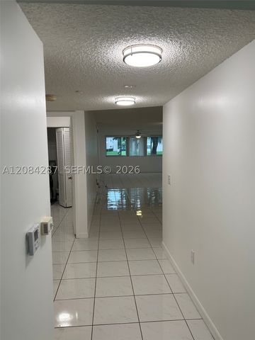 2541 N Nob Hill Rd 109, Sunrise, FL 33322