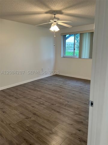 2541 N Nob Hill Rd 109, Sunrise, FL 33322