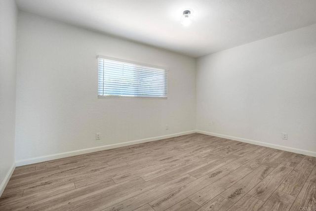 2449 Primrose Ave, Vista, CA 92083