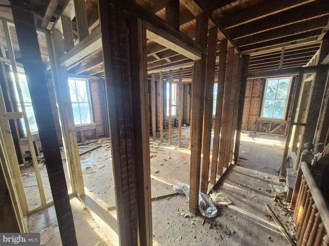 3806 PARKSIDE DR, Baltimore, MD 21206