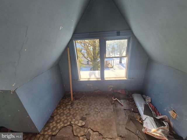 3806 PARKSIDE DR, Baltimore, MD 21206