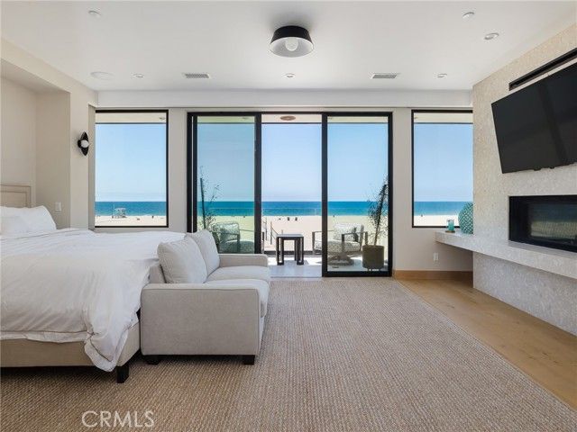 230 The Strand, Hermosa Beach, CA 90254