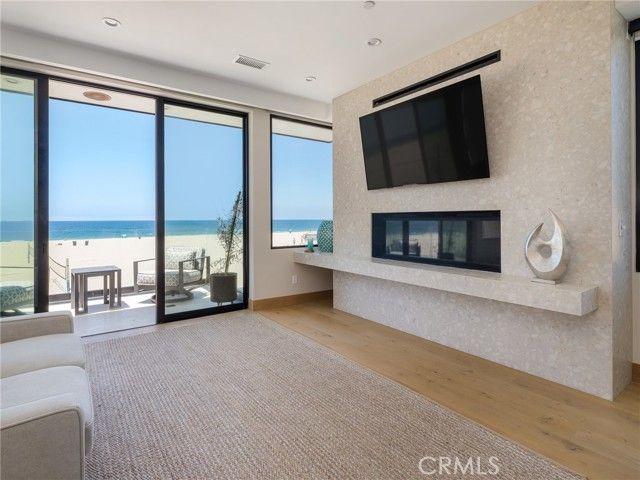 230 The Strand, Hermosa Beach, CA 90254