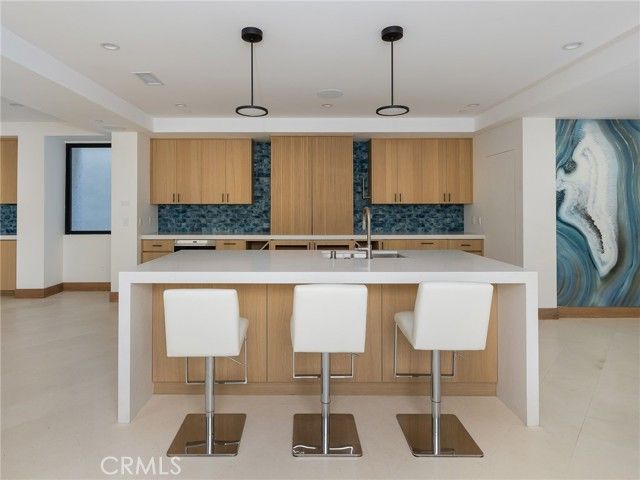 230 The Strand, Hermosa Beach, CA 90254