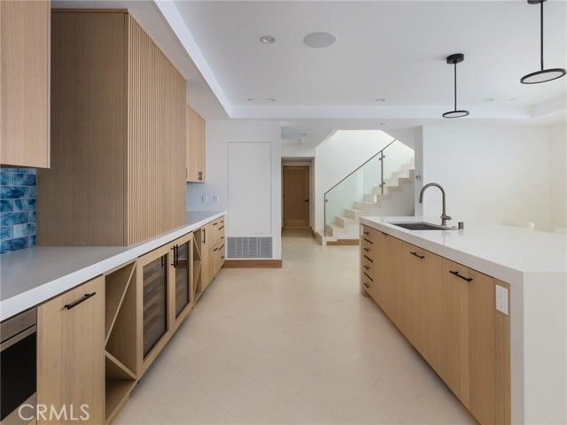 230 The Strand, Hermosa Beach, CA 90254