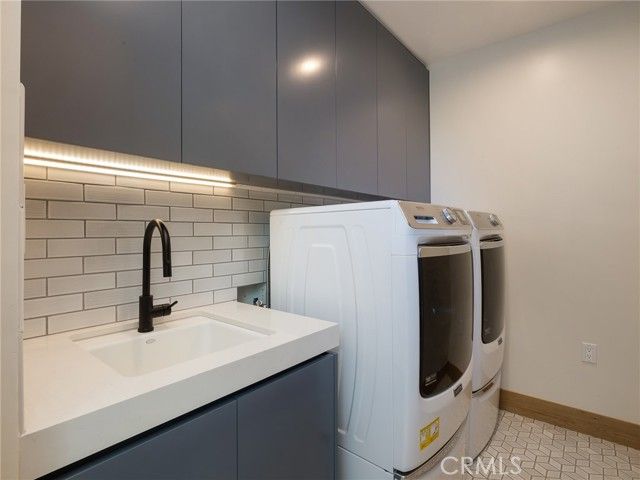 230 The Strand, Hermosa Beach, CA 90254