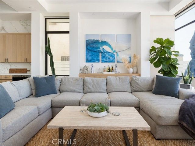 230 The Strand, Hermosa Beach, CA 90254