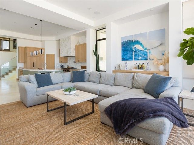 230 The Strand, Hermosa Beach, CA 90254