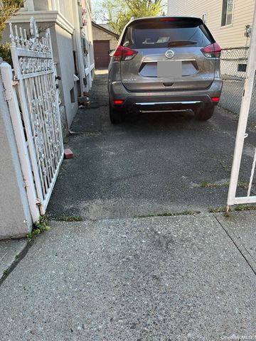 219-16 143rd Road, Springfield Gardens, NY 11413