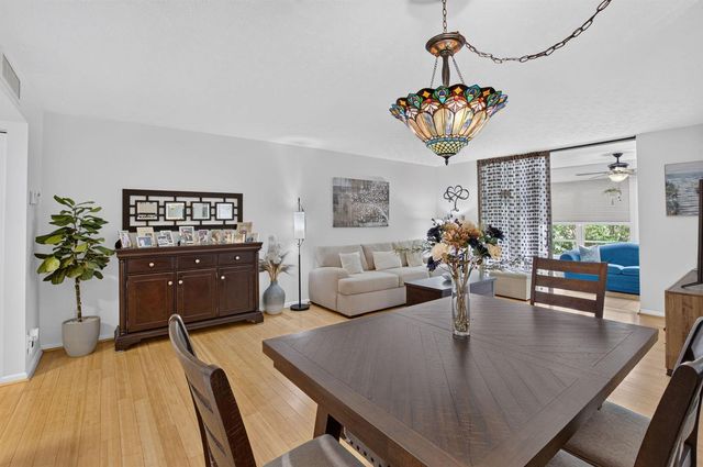 11 Willowbrook Lane 204, Delray Beach, FL 33446