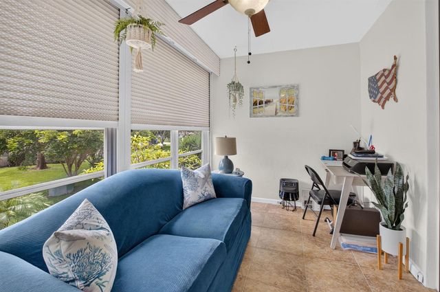 11 Willowbrook Lane 204, Delray Beach, FL 33446