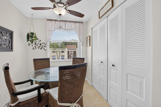 11 Willowbrook Lane 204, Delray Beach, FL 33446