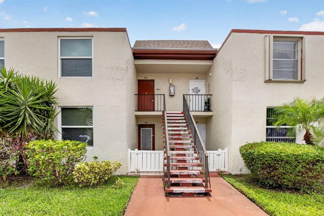 11 Willowbrook Lane 204, Delray Beach, FL 33446