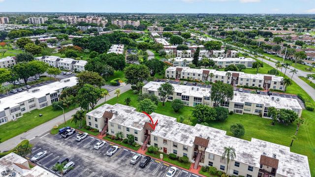 11 Willowbrook Lane 204, Delray Beach, FL 33446