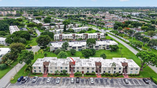 11 Willowbrook Lane 204, Delray Beach, FL 33446