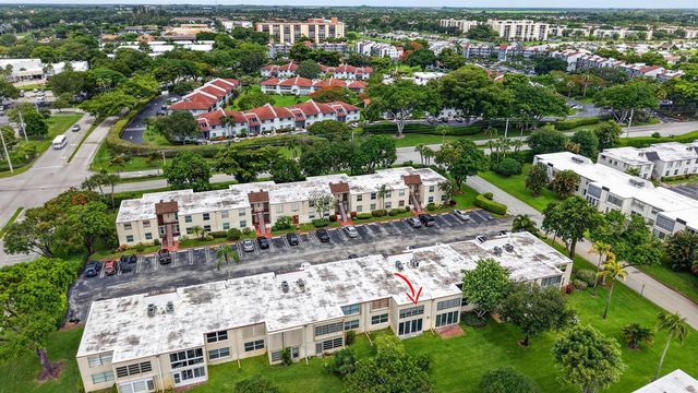11 Willowbrook Lane 204, Delray Beach, FL 33446