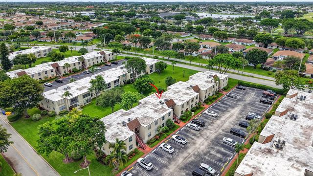 11 Willowbrook Lane 204, Delray Beach, FL 33446