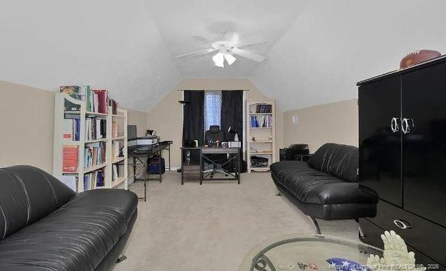 5913 Blue Sky Lane, Hope Mills, NC 28348
