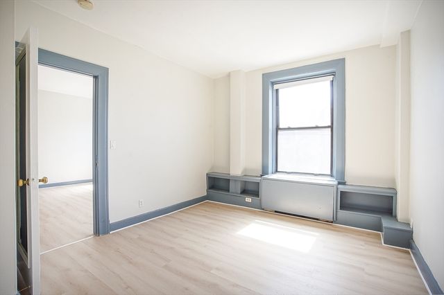 140 Chestnut St 516, Springfield, MA 01103