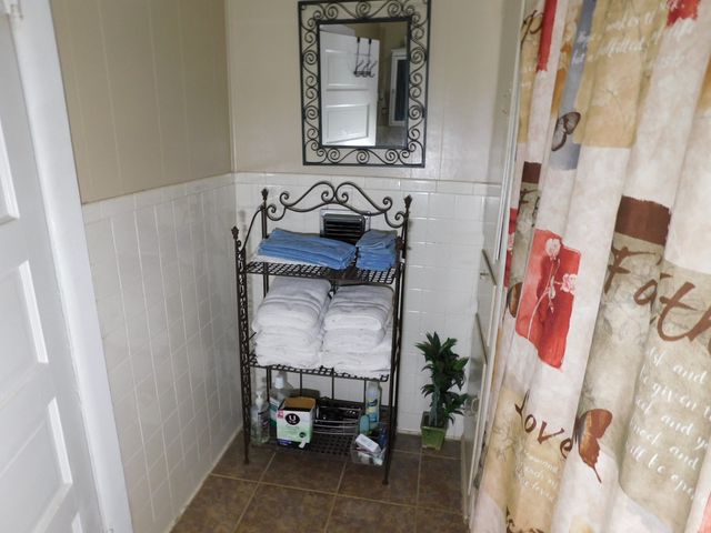 201 NW 4TH Street, Springhill, LA 71075