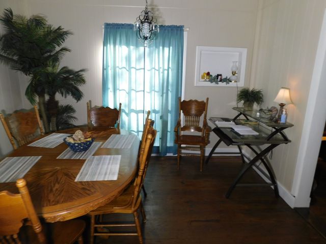 201 NW 4TH Street, Springhill, LA 71075