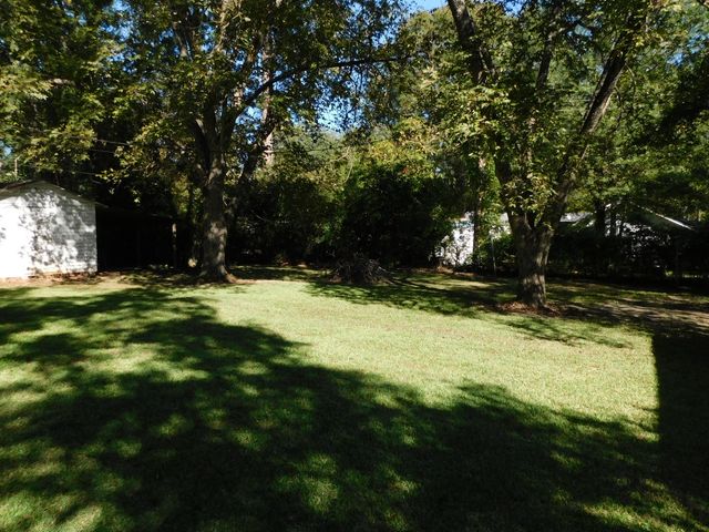 201 NW 4TH Street, Springhill, LA 71075