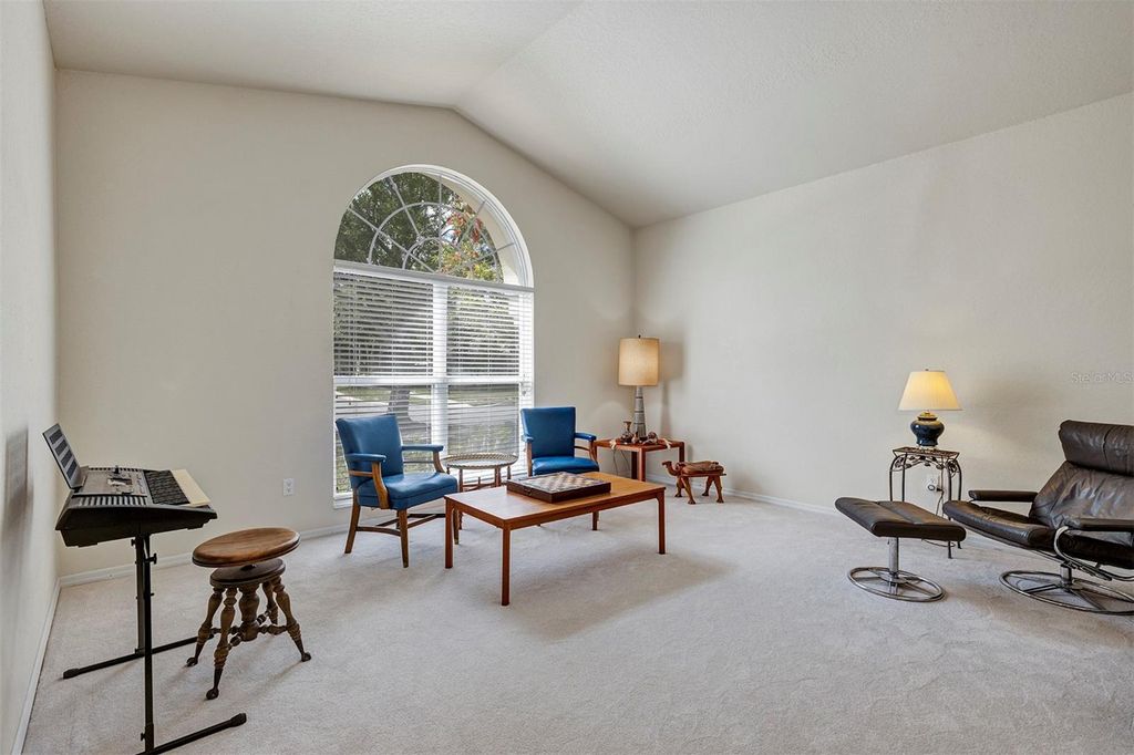 Image 13 of property listing at 3556 AMACA CIRCLE, Orlando, FL 32837