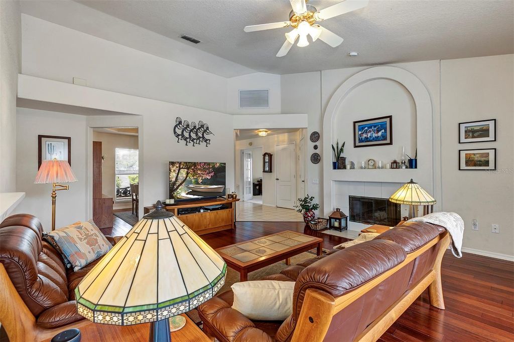 Image 22 of property listing at 3556 AMACA CIRCLE, Orlando, FL 32837