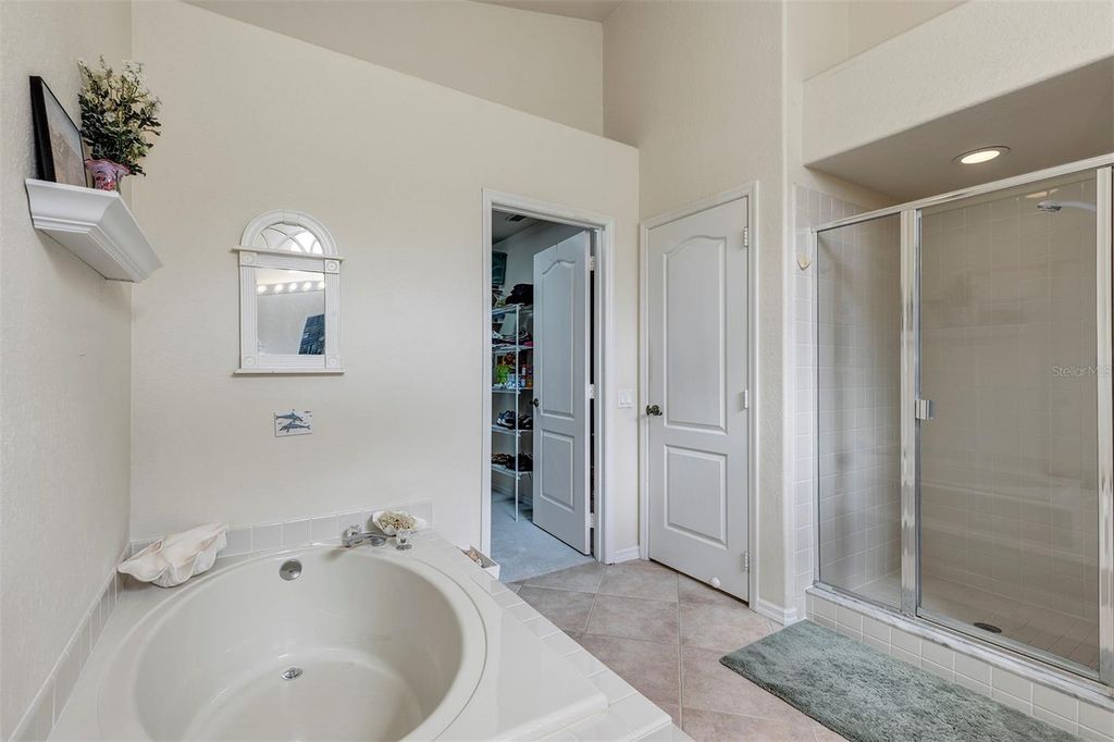 Image 27 of property listing at 3556 AMACA CIRCLE, Orlando, FL 32837